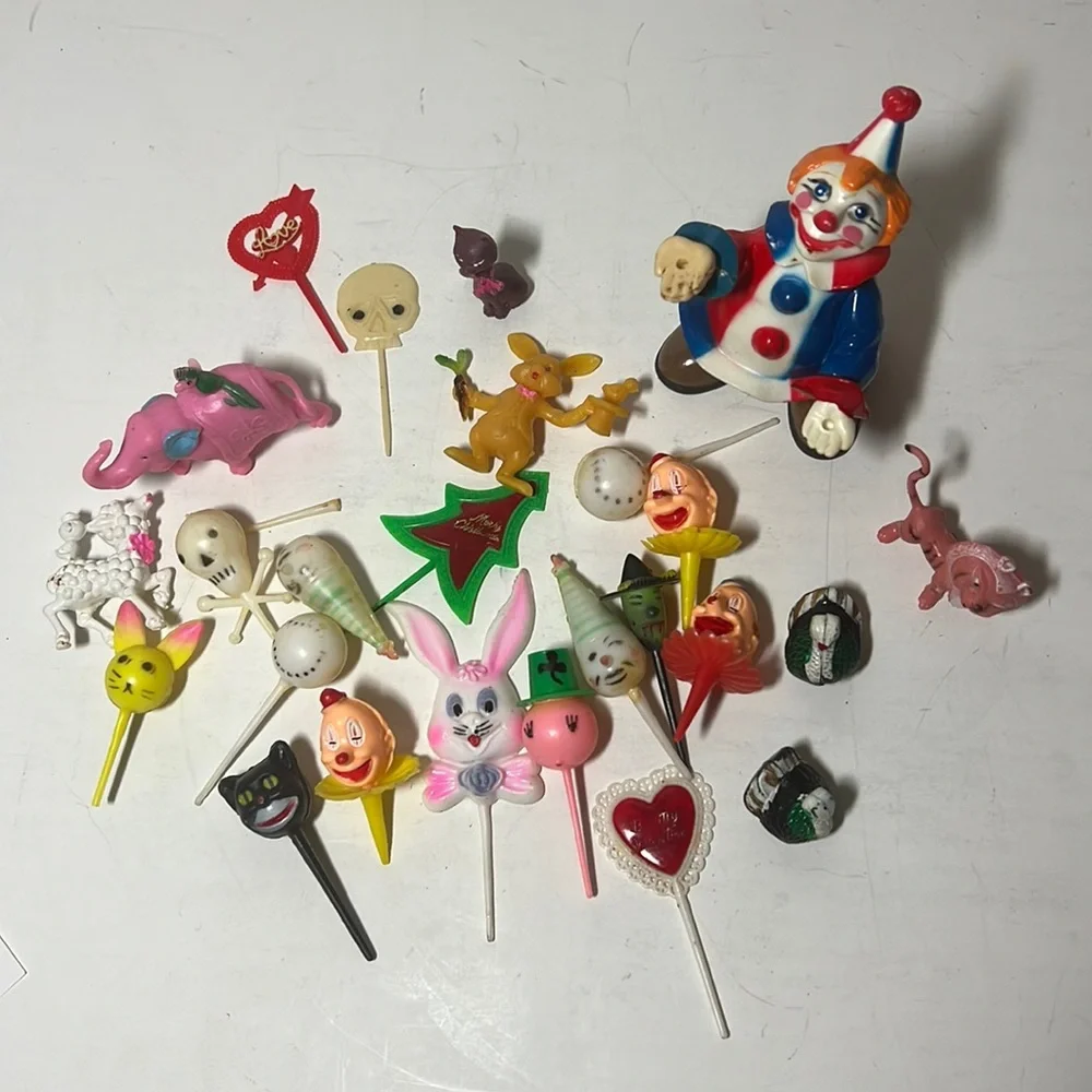 Vintage 1970’s cake topper decorations